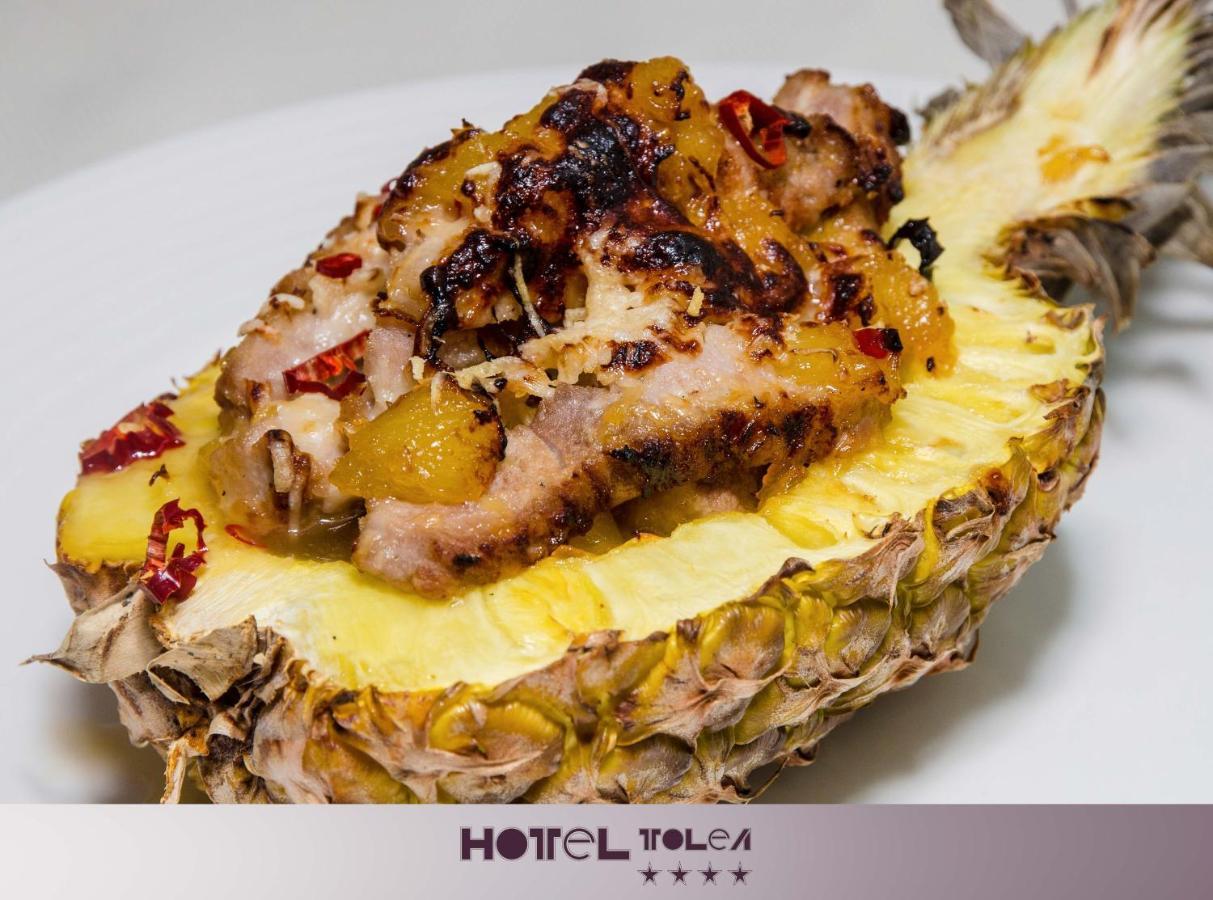 Hotel Tolea Targoviste Luaran gambar