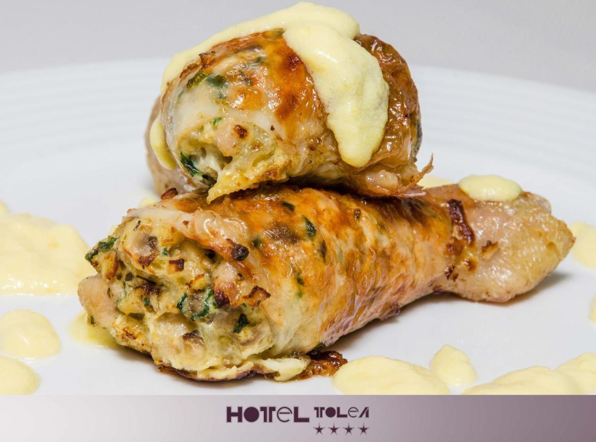 Hotel Tolea Targoviste Luaran gambar
