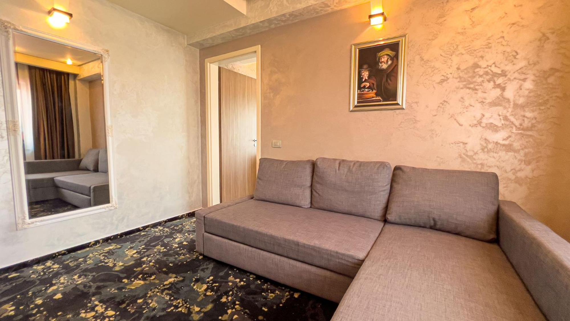 Hotel Tolea Targoviste Luaran gambar